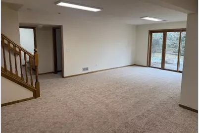 303 Sunflower Court, Vadnais Heights, MN 55127 - Photo 23