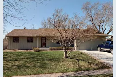 946 Redwood Drive, Apple Valley, MN 55124 - Photo 1