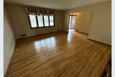 946 Redwood Drive, Apple Valley, MN 55124 - Photo 9