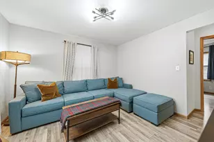 349 Tyler Ave, North Mankato, MN 56003 - Photo 7