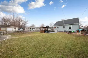 349 Tyler Ave, North Mankato, MN 56003 - Photo 25