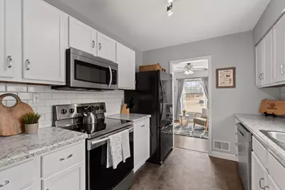 1053 3rd Avenue SE, Rochester, MN 55904 - Photo 3