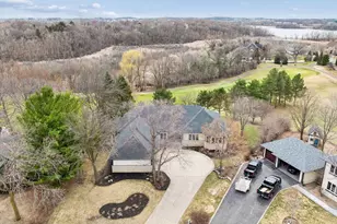 2065 Woodstone Ct, Victoria, MN 55386 - Photo 3