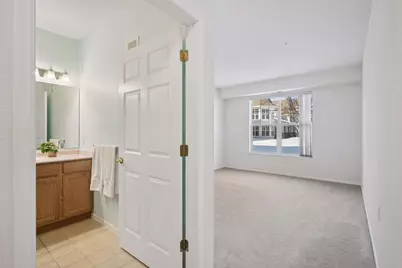 100 Clydesdale Trail #128, Hamel, MN 55340 - Photo 9