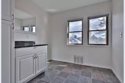 1522 Maywood Street, Saint Paul, MN 55117 - Photo 31