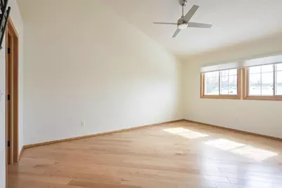 2885 Devonshire Place, Woodbury, MN 55125 - Photo 45