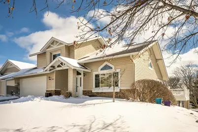 2885 Devonshire Place, Woodbury, MN 55125 - Photo 1