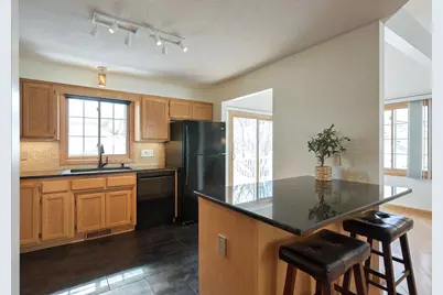 2885 Devonshire Place, Woodbury, MN 55125 - Photo 29