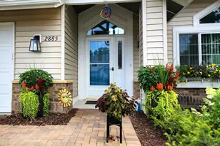 2885 Devonshire Pl, Woodbury, MN 55125 - Photo 3