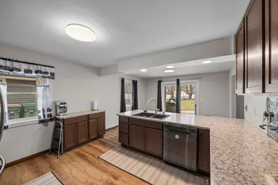 1045 Jorgenson Street SE, Hutchinson, MN 55350 - Photo 17