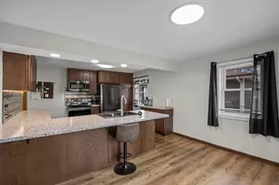 1045 Jorgenson St SE, Hutchinson, MN 55350 - Photo 21