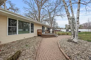 1045 Jorgenson St SE, Hutchinson, MN 55350 - Photo 49
