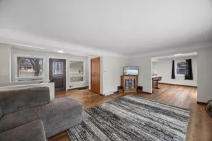 1045 Jorgenson St SE, Hutchinson, MN 55350 - Photo 15