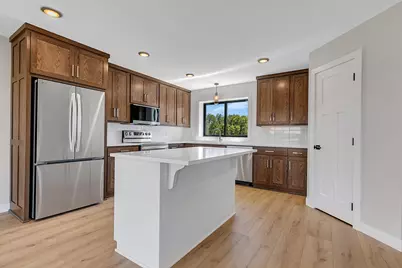 313 10th Street S, Sartell, MN 56377 - Photo 7