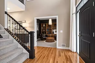 2555 Heron Ln, Victoria, MN 55386 - Photo 7