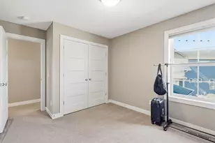 12864 Frost Point Ct, Apple Valley, MN 55124 - Photo 33