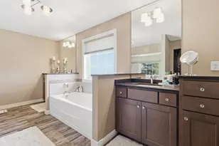 12864 Frost Point Ct, Apple Valley, MN 55124 - Photo 23