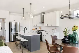 10941 37th St N, Lake Elmo, MN 55042 - Photo 7