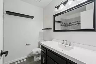 110E South Dr, Circle Pines, MN 55014 - Photo 23