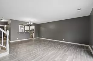 110E South Dr, Circle Pines, MN 55014 - Photo 7