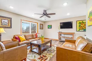 1487 Meadow Ln, Maple Plain, MN 55359 - Photo 7