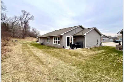 1140 Hewitt Boulevard, Red Wing, MN 55066 - Photo 3