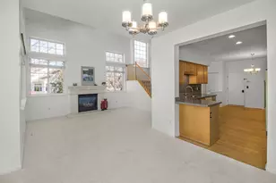 2102 Water Lilly Ln, Eagan, MN 55122 - Photo 9