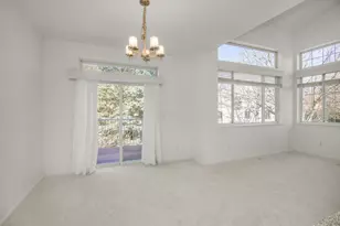 2102 Water Lilly Ln, Eagan, MN 55122 - Photo 7