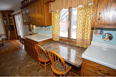 228 E 12th Street, Zumbrota, MN 55992 - Photo 9