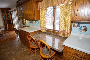 228 E 12th St, Zumbrota, MN 55992 - Photo 9