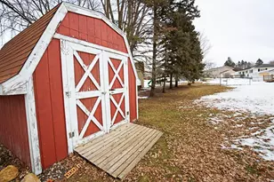 228 E 12th St, Zumbrota, MN 55992 - Photo 5