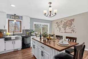 8330 Fawn Lake Dr NE, Stacy, MN 55079 - Photo 9