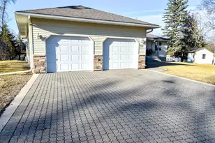 1217 Taft St E, Thief River Falls, MN 56701 - Photo 29