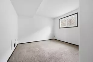 7597 Whitney Dr, Apple Valley, MN 55124 - Photo 27