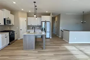 20045 Glarus Ln, Lakeville, MN 55044 - Photo 15