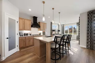 20050 Glarus Ln, Lakeville, MN 55044 - Photo 5