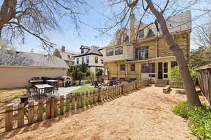 1807 Dupont Ave S, Minneapolis, MN 55403 - Photo 81
