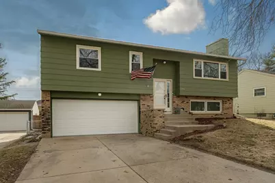 1552 5th Avenue SW, Rochester, MN 55902 - Photo 1