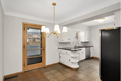 1140 Ottawa Avenue, West Saint Paul, MN 55118 - Photo 5