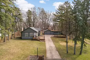 1714 Howard St N, Maplewood, MN 55109 - Photo 23