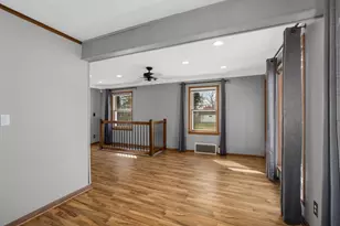 1714 Howard St N, Maplewood, MN 55109 - Photo 5