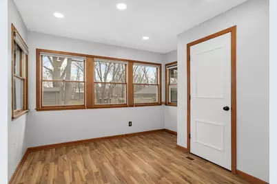 1714 Howard Street N, Maplewood, MN 55109 - Photo 13