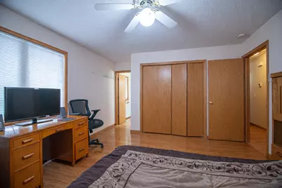 1242 Myrtle Street N, Maplewood, MN 55119 - Photo 9