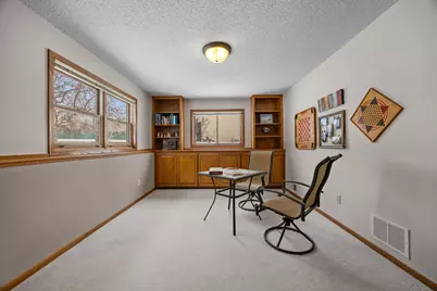 12715 Dorchester Trail, Apple Valley, MN 55124 - Photo 41