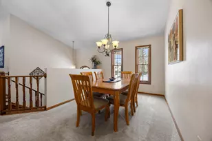 12715 Dorchester Trail, Apple Valley, MN 55124 - Photo 11