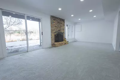 419 County Road C W, Roseville, MN 55113 - Photo 11