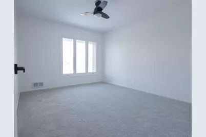 419 County Road C W, Roseville, MN 55113 - Photo 13