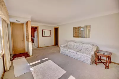 3420 26 1/2 Avenue N, Robbinsdale, MN 55422 - Photo 3