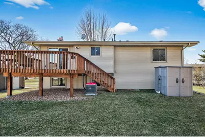 8340 Jersey Avenue N, Brooklyn Park, MN 55445 - Photo 25