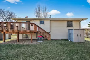 8340 Jersey Ave N, Brooklyn Park, MN 55445 - Photo 25